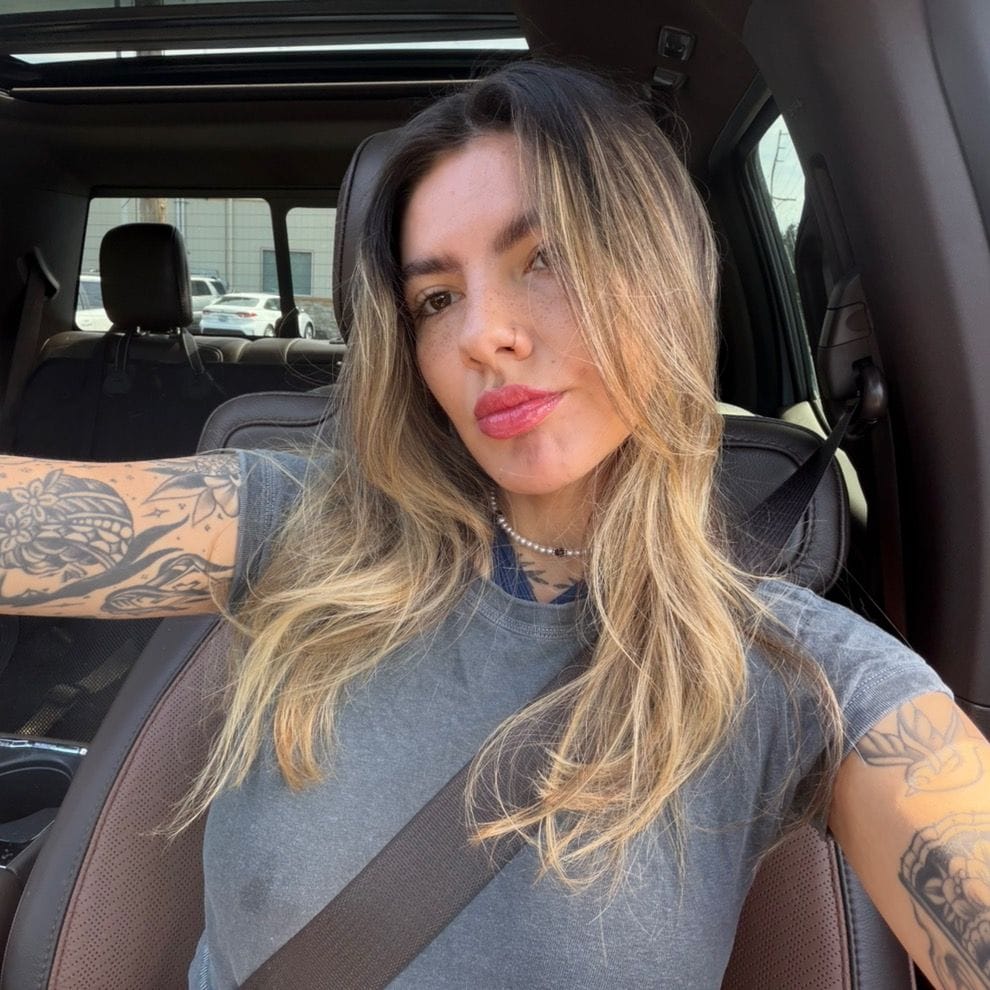 Sarah Vlogging